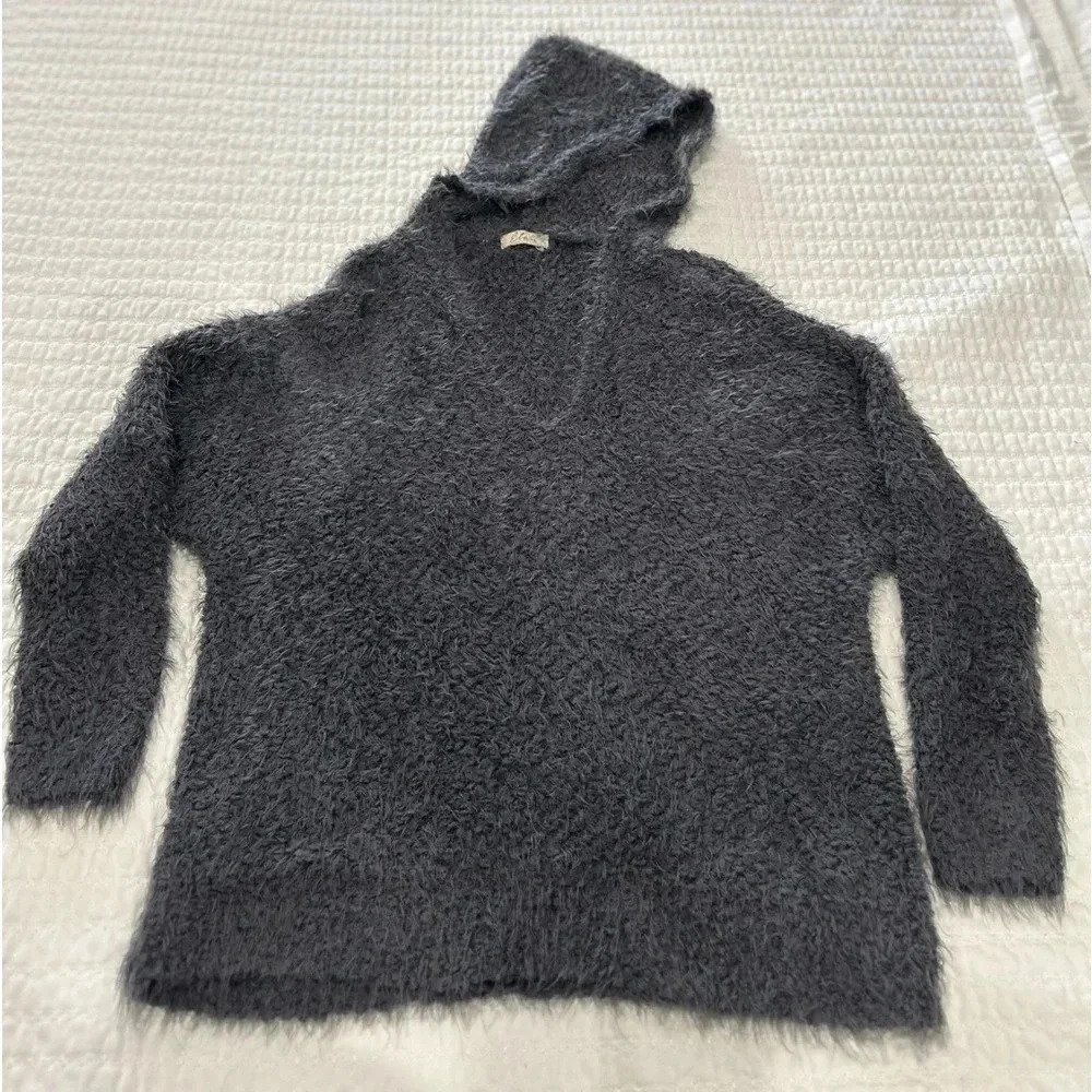 Elan Sweater- VNeck with Hood. Viscose and Nylon…THE softest sweater EVER!Size S